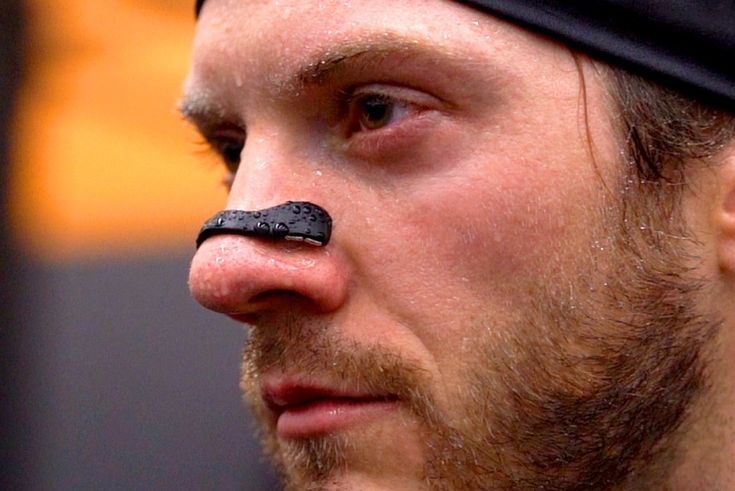 Magnetic Nasal Breathing Aid
